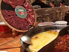 -周小明火锅(黑金冠社区店)