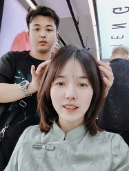 点击看大图 -藤野造型烫发染发