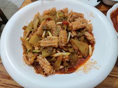 酸辣鱿鱼-勇猛子川菜馆(新军路店)