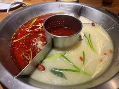 -佬土鹅肠火锅(解放路店)
