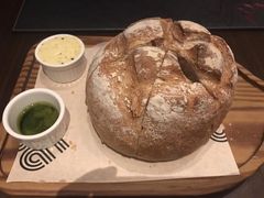 -恰餐厅及酒吧 CHAR Bar & Grill (北京丽都皇冠假日店)