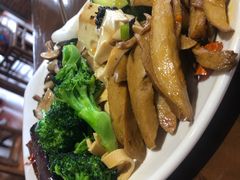 -百荷园蔬食自助餐厅(德辉广场店)