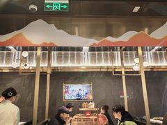 -海底捞火锅(长宁路龙之梦店)