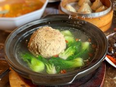 扬州狮子头-老南京土菜馆(状元境店)