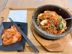 烤牛肉石锅拌饭-权味·朝鲜族拌饭(勒泰店)