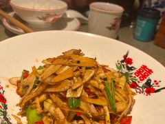 -老湖南民间菜·牛肉十八炒(花都店)