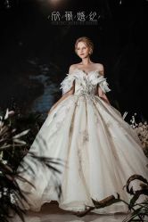 -欣薇婚纱(新源乐汇城店)
