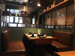 卡座-手选潮汕鲜活牛肉火锅(二七广场店)