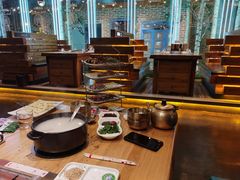 -河坝烧烤串城(虹桥中心店)