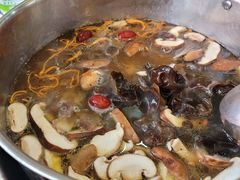-乳仔牛牦牛汤锅 烤羊排(松潘古城店)