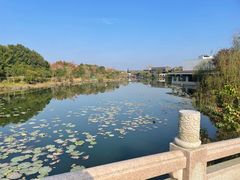-上海怡沁园度假酒店