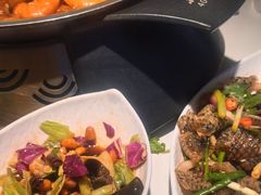 -徐记小怪兽肉蟹煲店(哈西万达金街店)