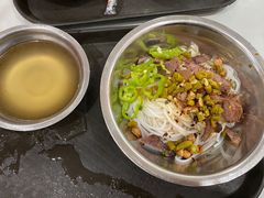 -试试看桂林米粉