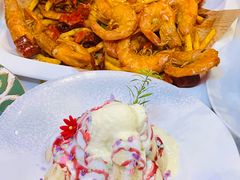 -巴特餐饮6加1音乐餐吧·新疆菜