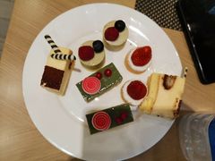 甜品自助-陆家嘴万怡酒店·万荟轩