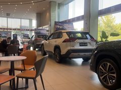 -上海和裕一汽丰田4S店(七宝店)