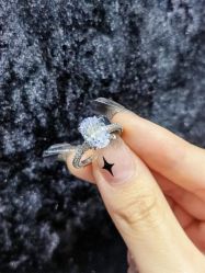 -克拉花园珠宝(诚品生活店)
