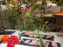 -腾阁自助餐厅(朝林广场店)