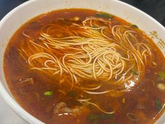 -老西白点心店