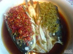 鸳鸯鱼头王-望湘园·湖南菜(宏伊店)