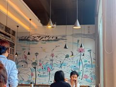 -莲餐厅·湖北菜·潜江小龙虾店(愚园路店)