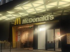 -麦当劳(徐汇漕溪北路百脑汇店)