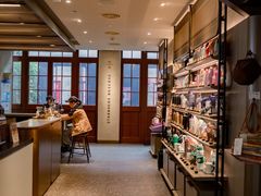 -星巴克臻选(上海今潮8弄店)
