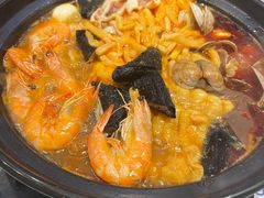 -松哥油焖大虾.小龙虾.黑鸭煲(海岸城店)