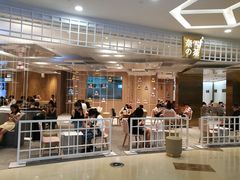 -奈雪的茶(湖滨银泰in77C区PRO店)