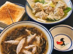 蟹子鲜虾云吞面-左记港食(融科天城店)