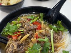 -一品郑记重庆牛肉米线馆(东泰路店)