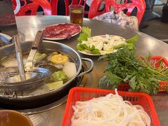 -潮汕•草根牛肉档(中江路店)