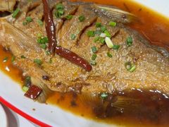 -黄记煌三汁焖锅(新佳丽江汉路店)