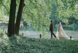 -唯一旅拍·颂当代影像艺术中心(上城店)