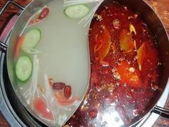 -乐山串串香老火锅(鼓楼店)