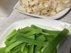 -三江源活鱼现烤(维多利摩尔城店)