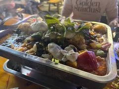 -后街佬·炭火鲜鱼杂(南城店)