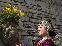 -高荡千年布依古寨旅游景区