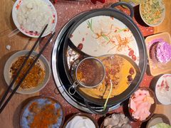 -赵美丽·重庆社区火锅·直营店(火车东站·中豪国际店)