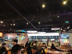 大堂-马路牙子地桌烤肉(工体店)