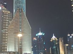 -陆家嘴空中步行连廊