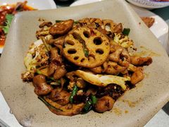 干锅肥肠-香阁餐厅·常州菜·常州菜代表品牌(新北奥体店)