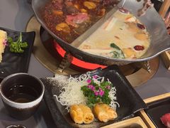 -湊湊火锅·茶憩(南京万象天地店)