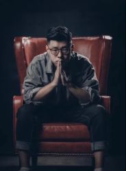 -鳌首刺青纹身 穿孔饰品店