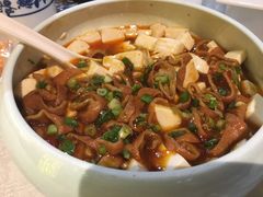小豆花肥肠-京味民福烤鸭店(建设四马路店)