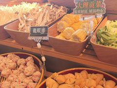 -牛YO寿喜烧·铁板烧和牛火锅自助(市府恒隆店)