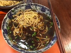 -老新隆牛肉锅贴(新街口店)