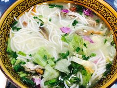 -桥香园云南过桥米线(金马碧鸡店)