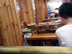 -老东镇啤酒屋海鲜加工·蒸汽海鲜·海鲜烧烤(台东店)