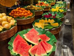 -钱小奴海鲜自助黑金店(杭州滨江龙湖店)